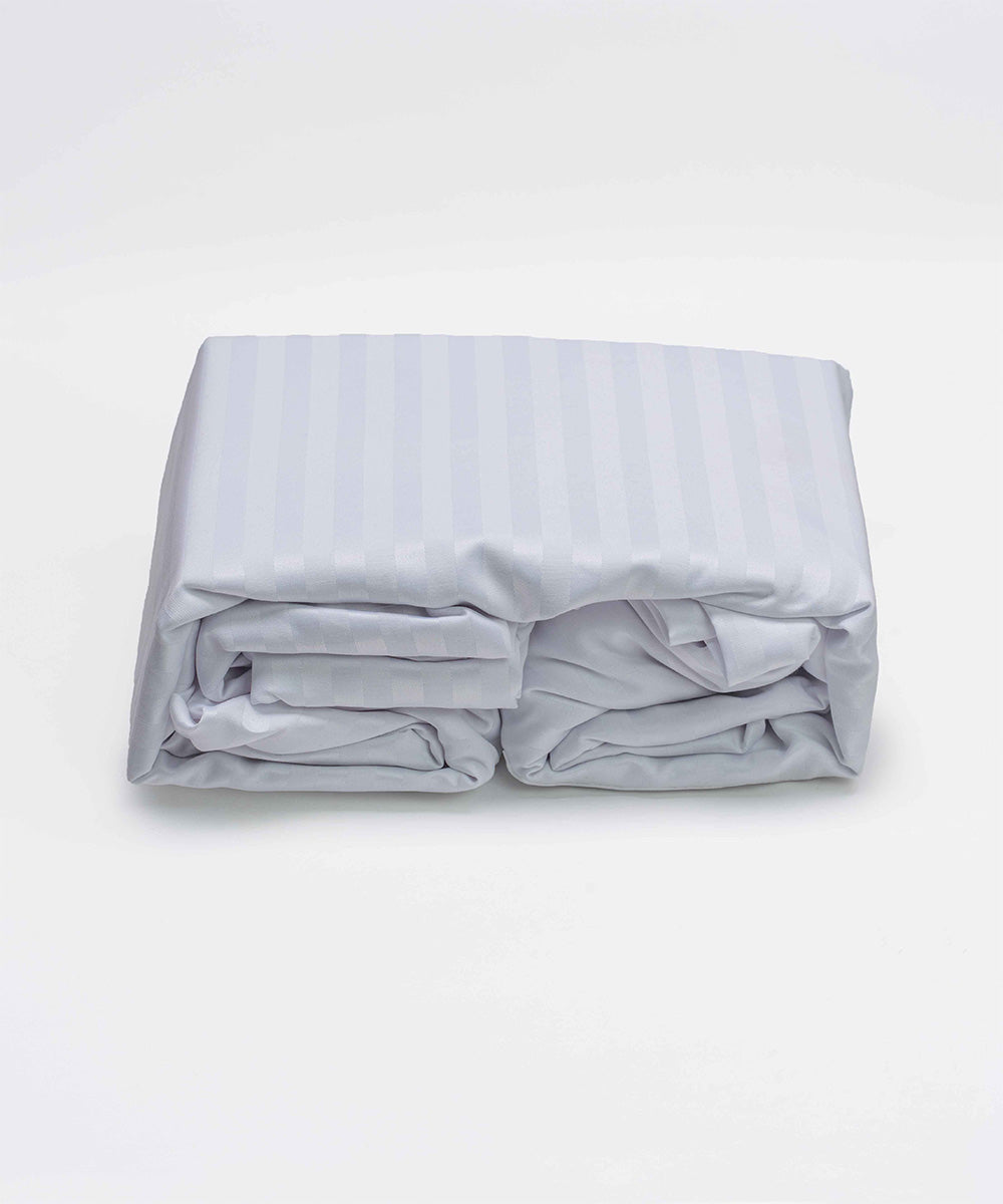 Striped Cotton Fitted  Bedsheet  (1 Bedsheet + Pillowcases)