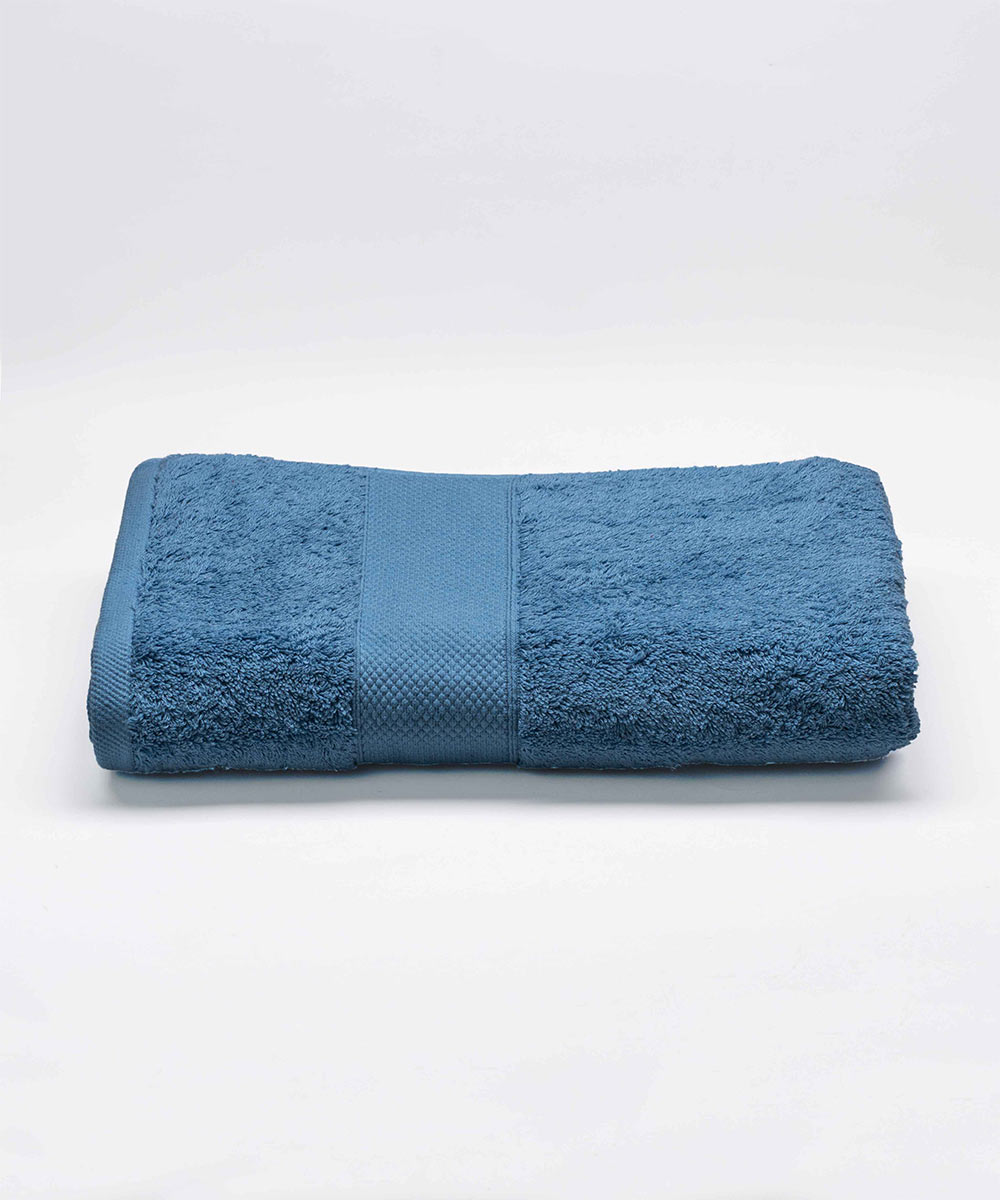 Cotton Towel with Feather-Like Softness